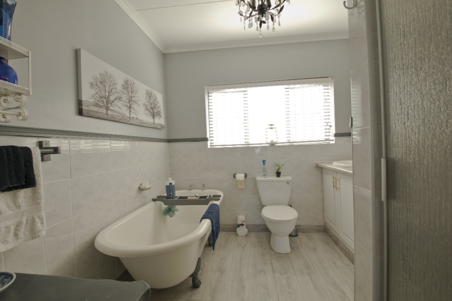 11 Bedroom Property for Sale in Dana Bay Western Cape